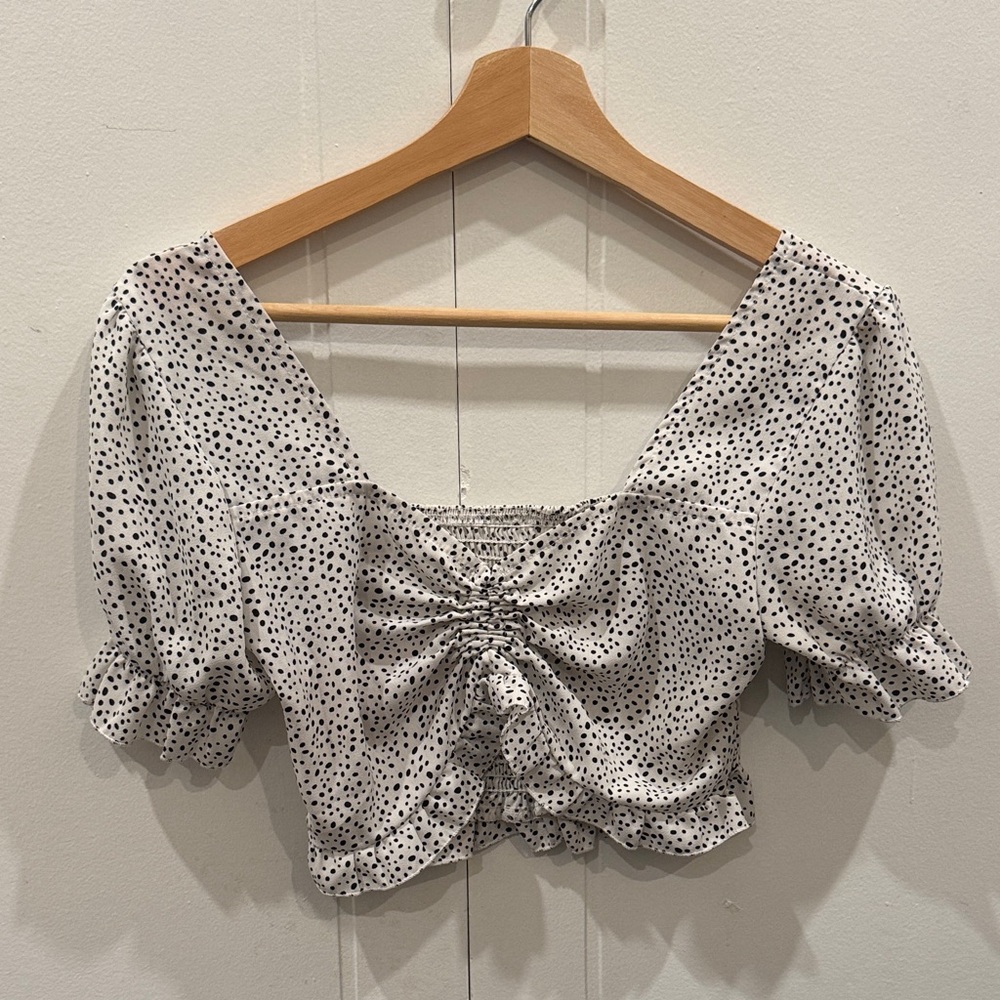 Polka Dot Puff Sleeve Crop Top